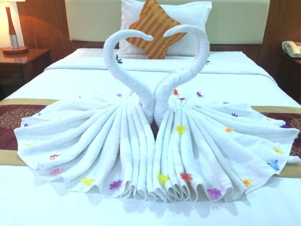 Huang Ting Hotel Пномпень Экстерьер фото